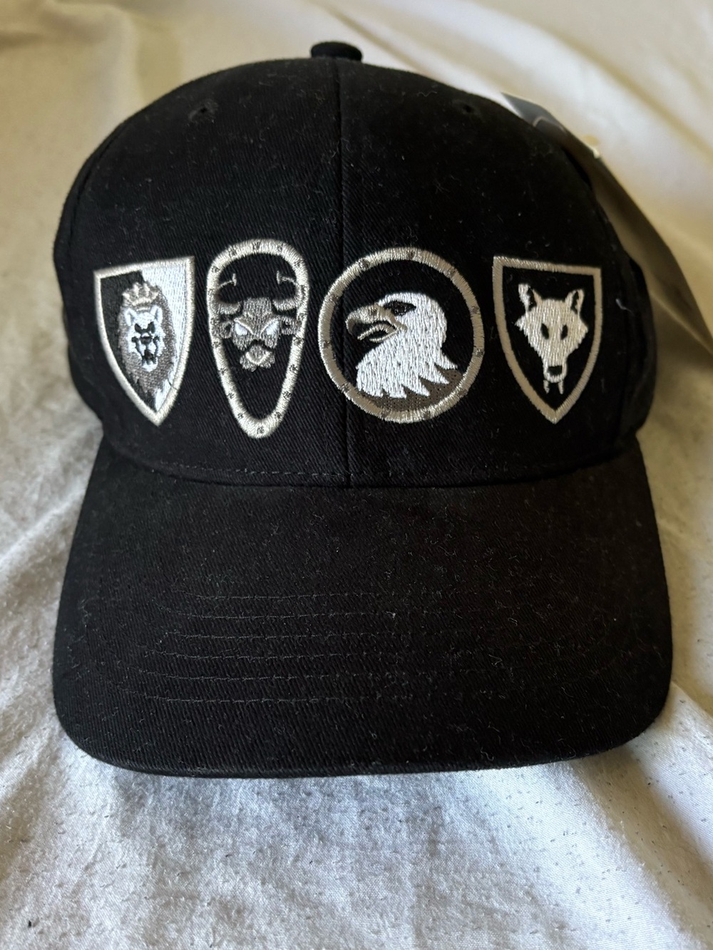 VTG LEGOLAND Coat of Arms Black Hat w/Original LEGOLAND Resort tag